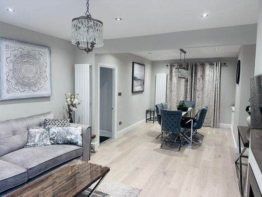 5 bedroom semi-detached house to rent - Photo 1