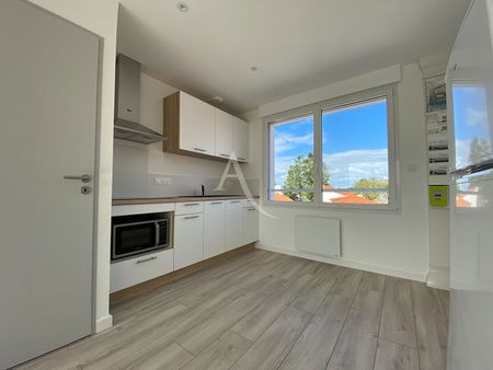 Location Appartement 2 pièces 36m² - Photo 2