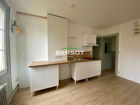 T2 bis au rdc saint claude - Photo 5