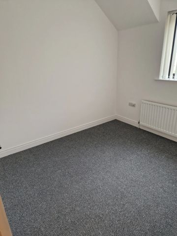 Apt 1 Skye Buildings - Photo 2