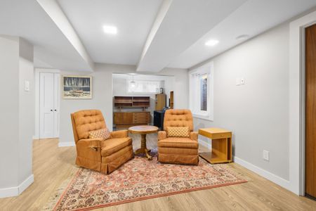 For Lease - 926 CHARLESWOOD Avenue Unit# B, Overbrook - Castleheights and Area, Ontario - Photo 2