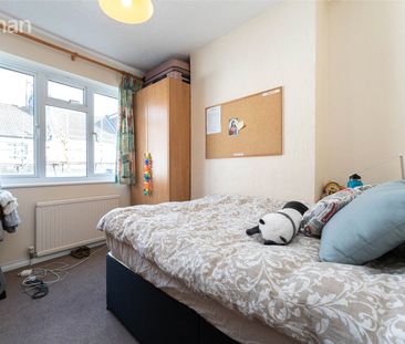 4 bedroom terraced house to rent - Photo 4