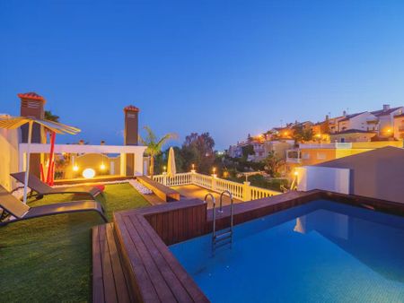 Calle Mimosas, Málaga, Andalusia 29016 - Photo 5