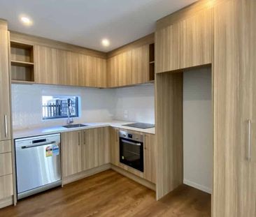 Mackworth Townhouse - Photo 2
