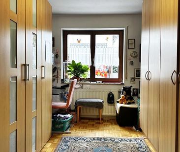 4-Zimmer Wohnung mit Balkon und Stellplatz in Konstanz-Litzelstetten - Photo 1