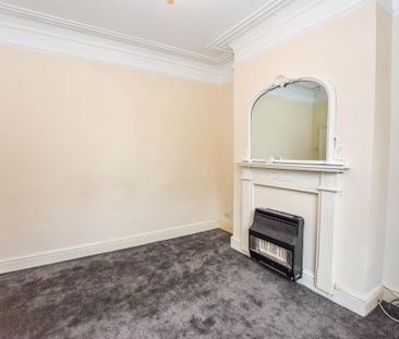 3 bedroom end of terrace house to rent - Photo 5