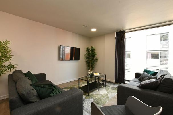 5 bedroom apartment to rent - Photo 1