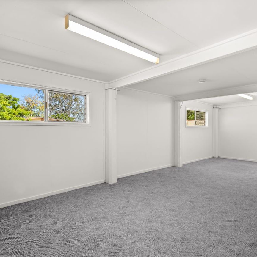 CLOSE TO EVERYTHING - LEAVE THE CAR AT HOME - Photo 1