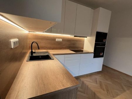 Pronájem bytu 3+kk • 61 m² bez realitkyKonzumní, Praha - Hloubětín - Фото 5
