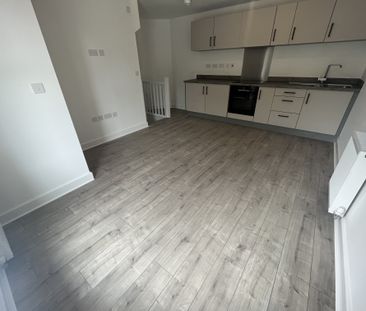 Acacia Terrace, Leeds, Seacroft - Photo 4