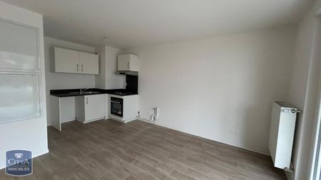 Location Appartement 1 pièce 28m² MULHOUSE 68100 - Photo 2