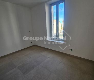 Appartement - T2 - CHATEAUNEUF LES MARTIGUES, - Photo 4