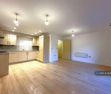 1 bedroom flat to rent - Photo 4
