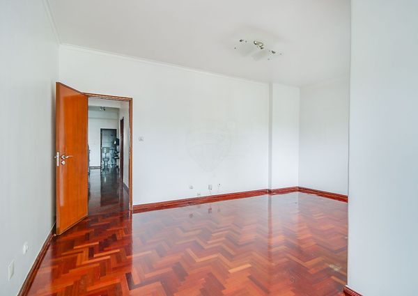 Apartamento T3 em Lisboa