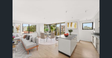 SPACIOUS AND BRIGHT 2 BED APARTMENT IN SOUGHT AFTER BRONTE BUILDING - Photo 4