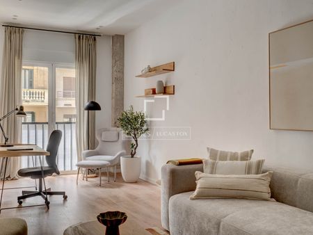Excellent 3 Bedroom apartment for rent in San Sebastián, Basque Country - Photo 2