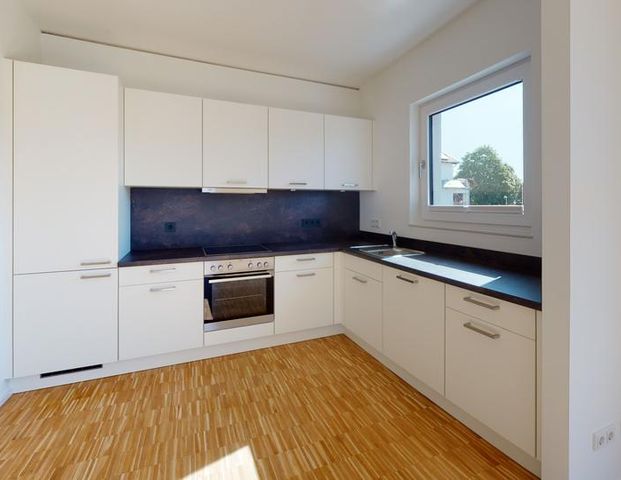 Moderne 3 Zimmer Wohnung mit Balkon im Grünen! - Photo 1