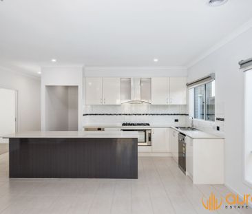 18 Mireland Street, Clyde North VIC 3978 - House For Rent | Domain - Photo 3