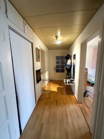 3-ROOM APARTMENT IN ZURICH, FURNISHED, TEMPORARY - Photo 3