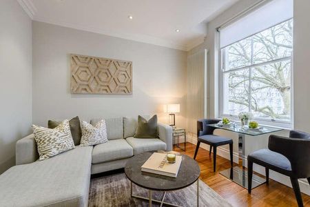 Garden House, Kensington Gardens Square, Bayswater, London, W2 - Photo 4