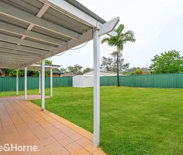 Spacious Family Home in Prime Macquarie Fields Location - Photo 3
