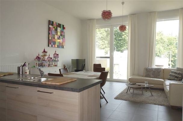 Appartement te huur - Photo 1