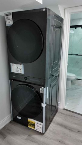 For Lease - 3 Wimbledon Court Unit# Basement, Whitby, Ontario - Photo 4