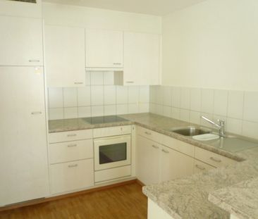 Schöne Dachwohnung mit Aussicht - Foto 2
