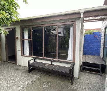 STAND ALONE HOUSE IN MT EDEN - Photo 6