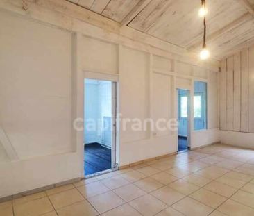 A louer - Maison rénovée à Schoelcher - Quartier Plateau - Photo 3