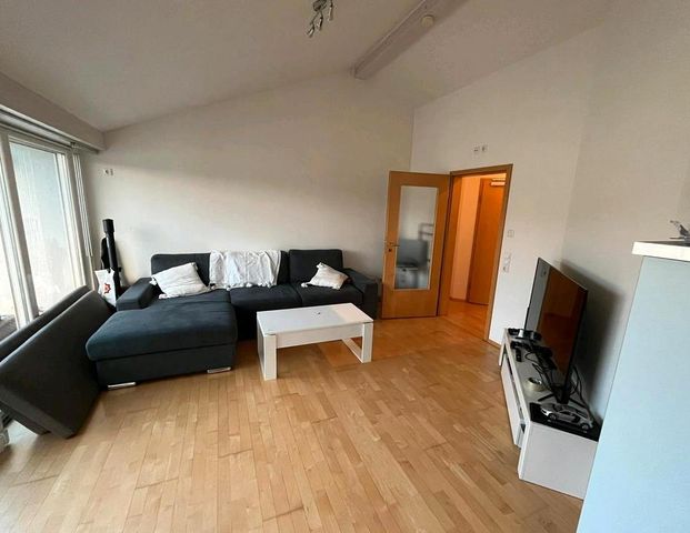 Untervermietung 2 Zi Wohnung Möbliert - Photo 1