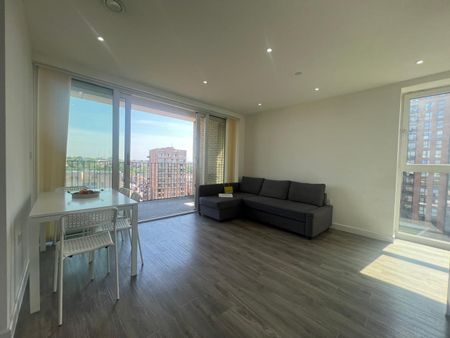 2 Bed Flat, Hawfinch House, NW9 - Photo 3