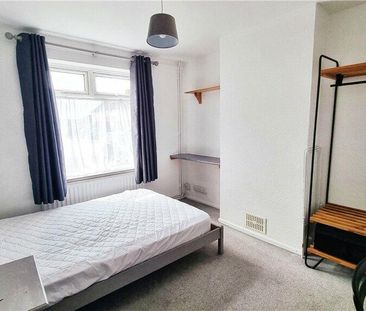 STUDENT LET Mumford Place, Chichester, PO19 - Photo 2