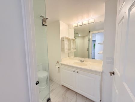 For Lease - 24 Wellesley Street Unit# 212, Toronto, Ontario - Photo 5