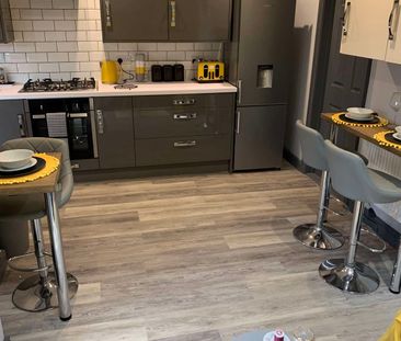 Foxhall Road Room 5 - Photo 6