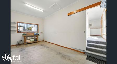 Spacious Villa with Rumpus Room and Stunning Views - Photo 3