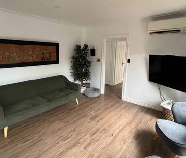 Cozy Hideaway Close to Everything! - Photo 1