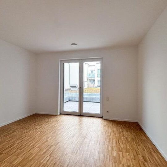 Erstbezug! Attraktive, lichtdurchflutete 3-Zimmer-Neubau-Wohnung mit gehobener Ausstattung - Foto 1