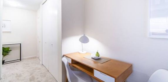 Renovated James Bay Studio Apartment - Waverly - Photo 2