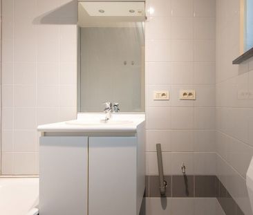 Appartement te huur in Oostende voor € 600 met 1 slaapkamer - Photo 4