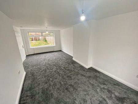 Smithy Close, Clifton, Property for rent - Photo 2