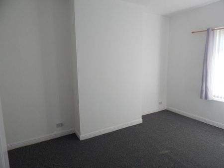 1 bedroom terraced house to rent - Photo 2