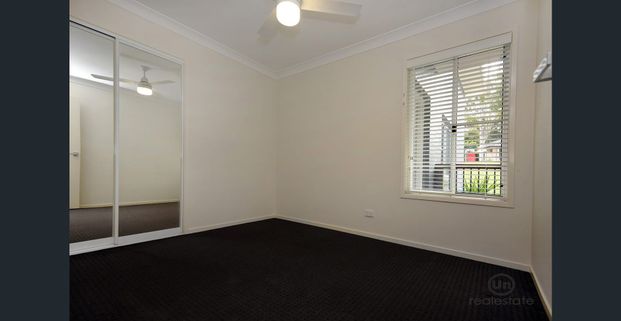 Family Living - Photo 1