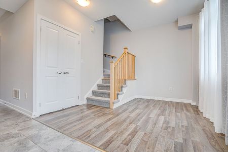 For Lease - 52 Saintfield Drive, Vaughan, Ontario - Photo 2