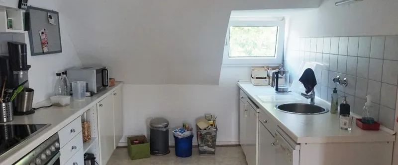 Helle 2-Zimmer-Dachgeschosswohnung in Rüttenscheid - Photo 1