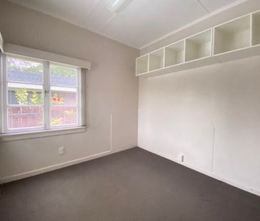 Central & Cosy - Photo 2