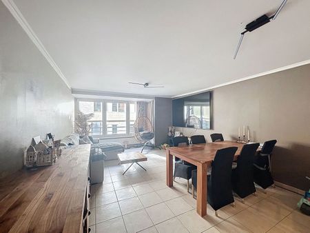 Appartement in het centrum van Heist met twee slaapkamers en twee badkamers - Photo 4