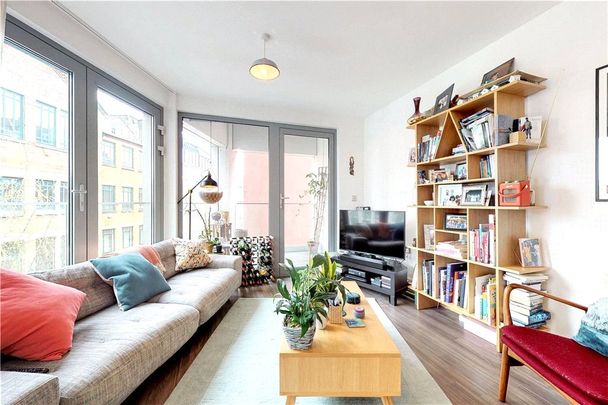 Ashwin Street, London, E8 3DL - Photo 1