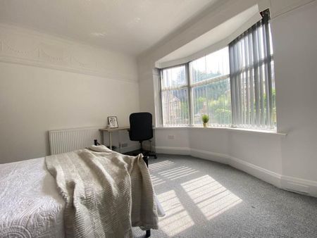 3 bedroom house to rent - Photo 3