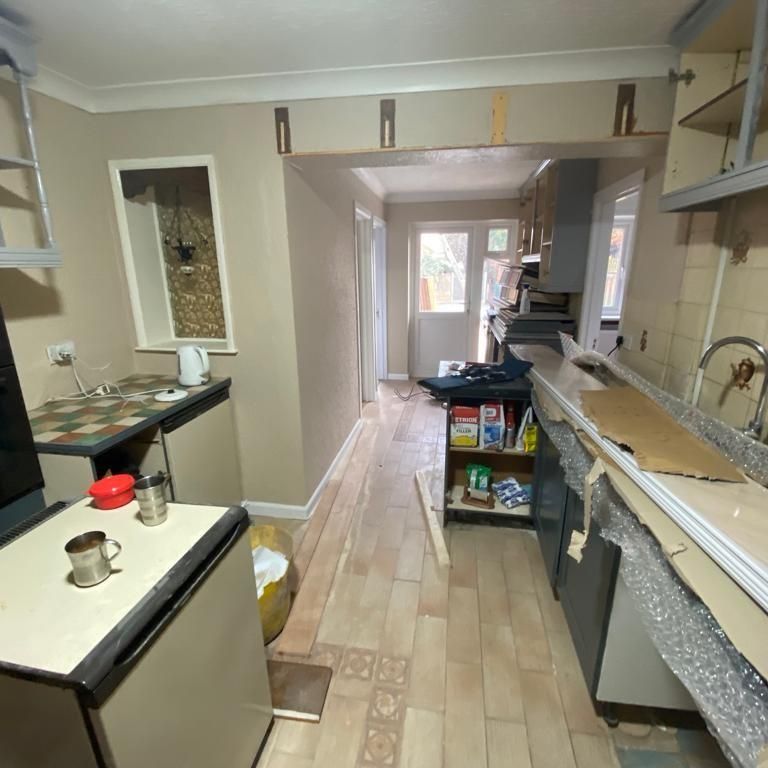 5 bedroom detached house to rent - Photo 1